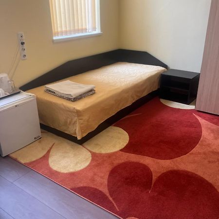Hostel Rayska Yabalka Варна Экстерьер фото